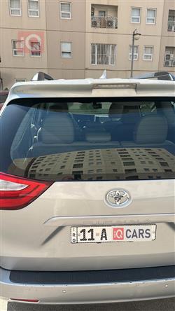 تويوتا سيينا